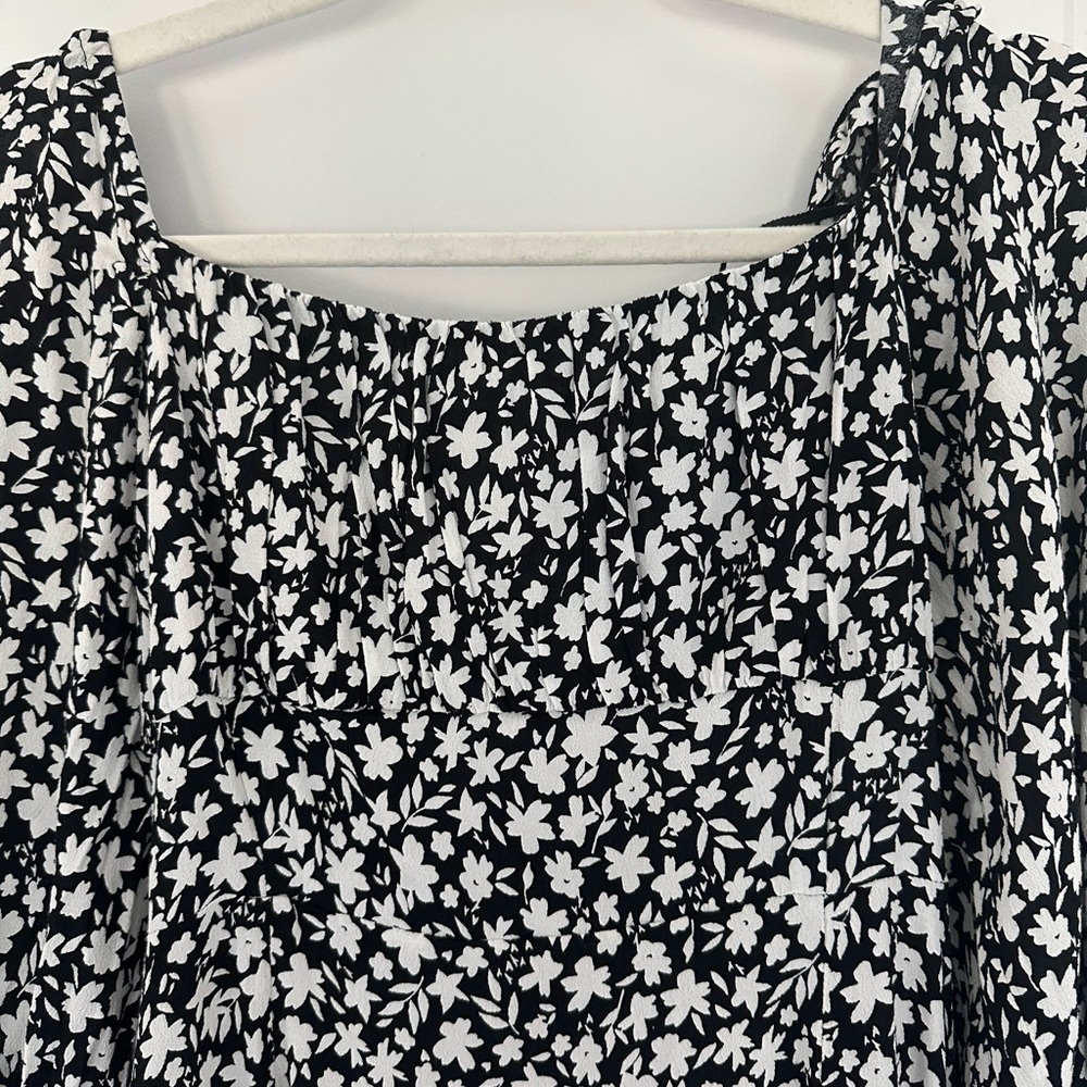 & Other Stories Black and White Double Puffed Sleeves Maxi Dress - Picture 4 of 7